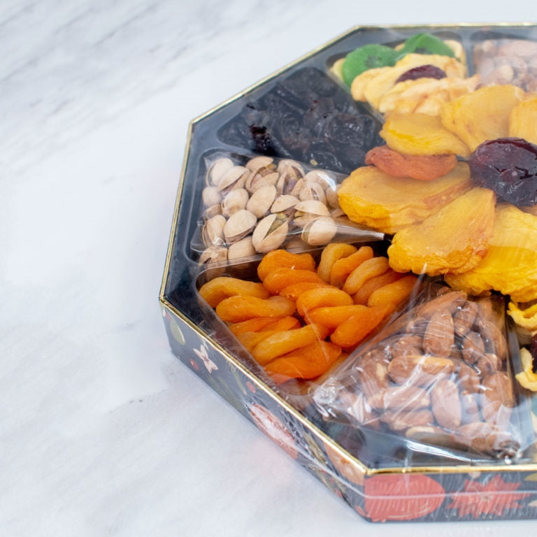 Delightful Assorted Dried Fruit & Nut Gift Tray 3