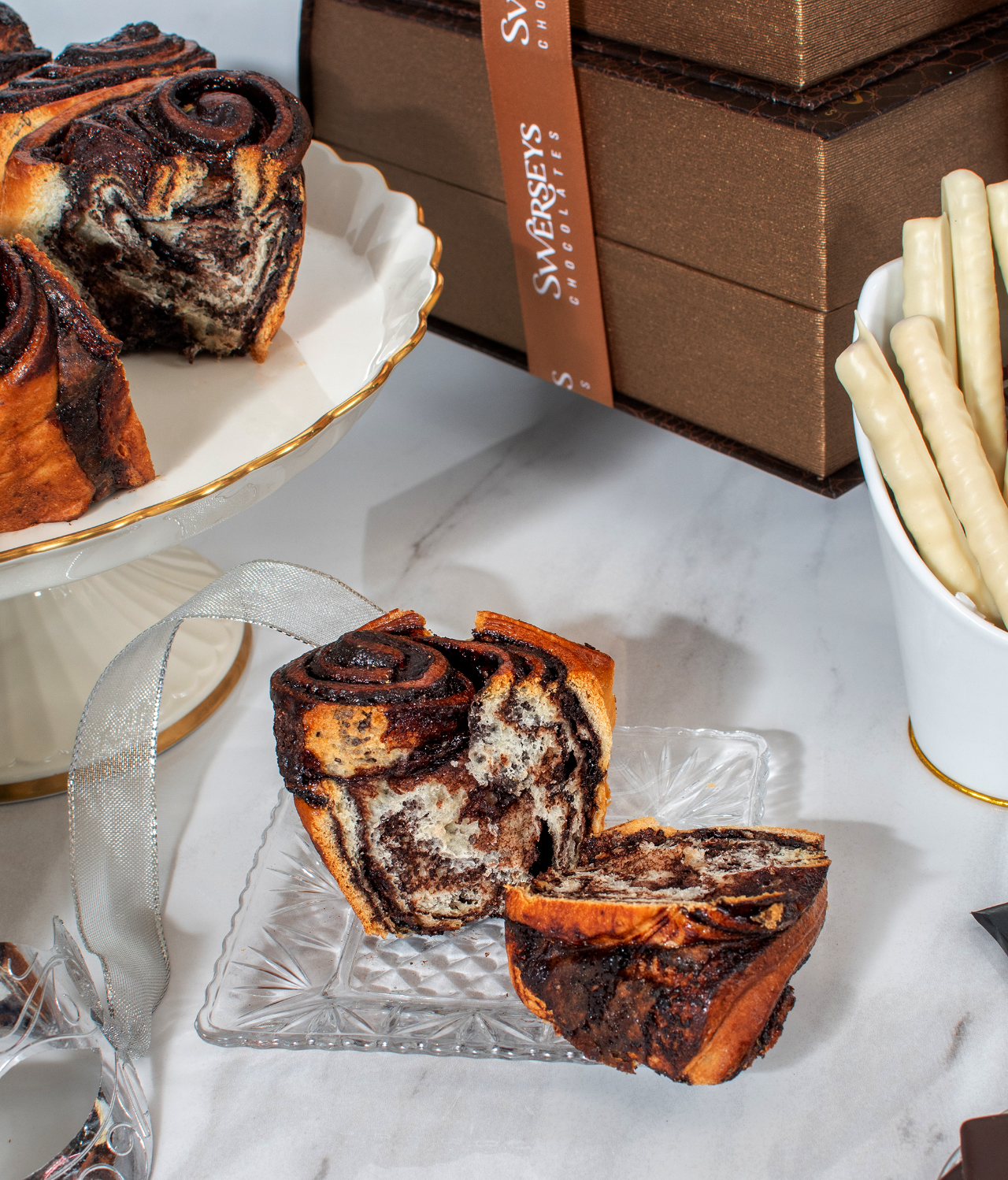 Purim Chocolate Babka Cake Book Gift Box 2