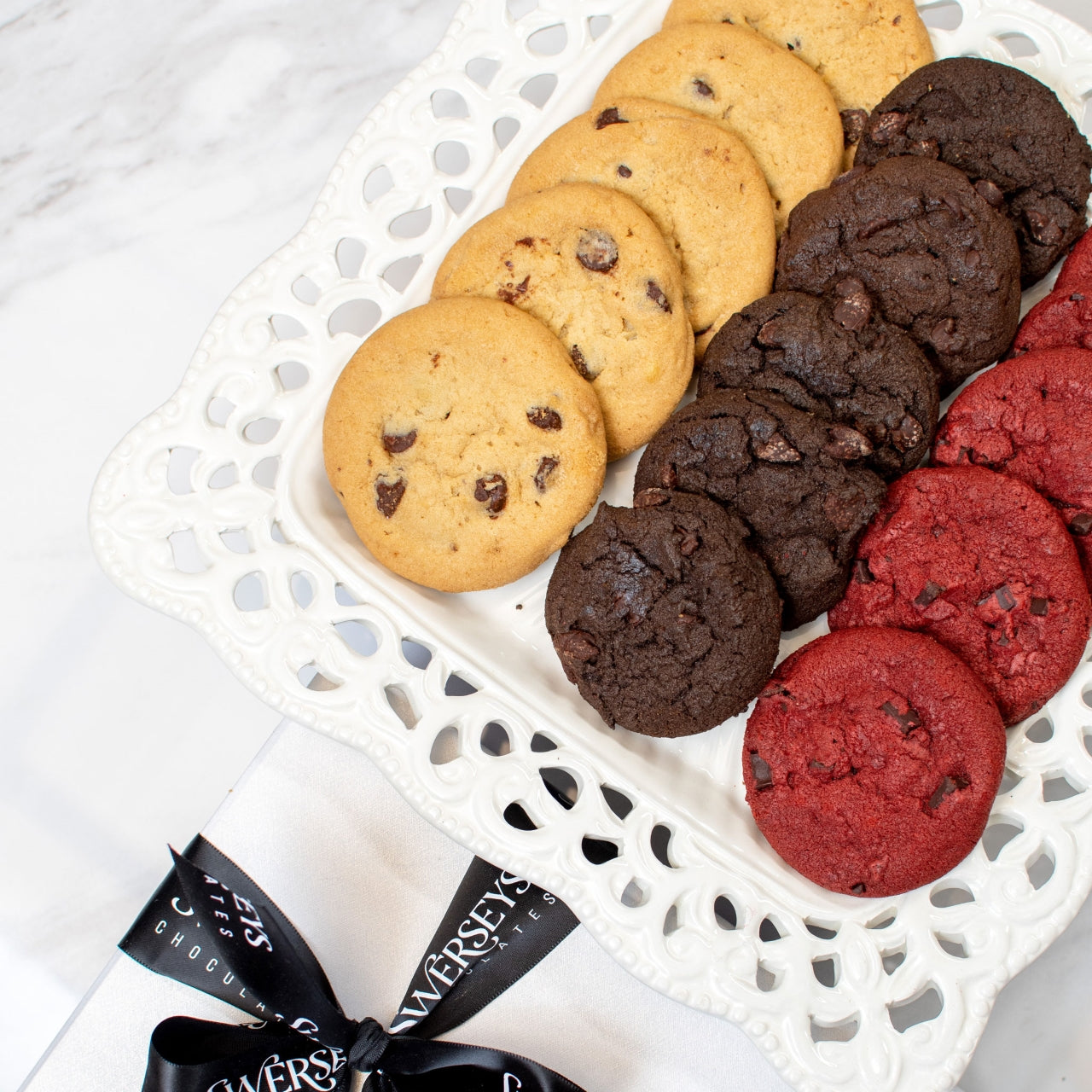 Signature Assorted Gourmet Cookies Gift Set 2