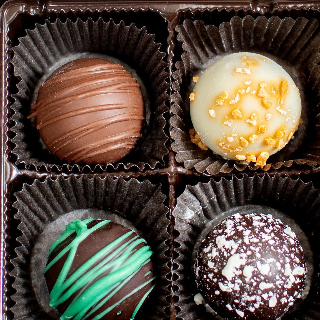Assorted Classy Chocolate Gift Box 4