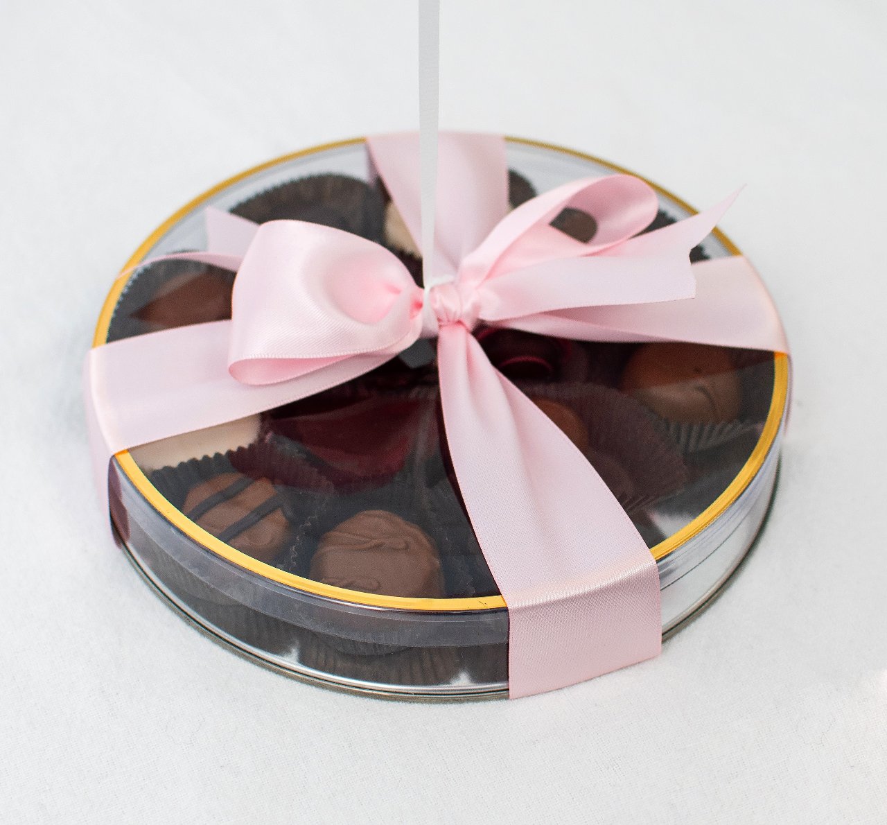 Baby Girl Chocolate Gift with Balloon 2