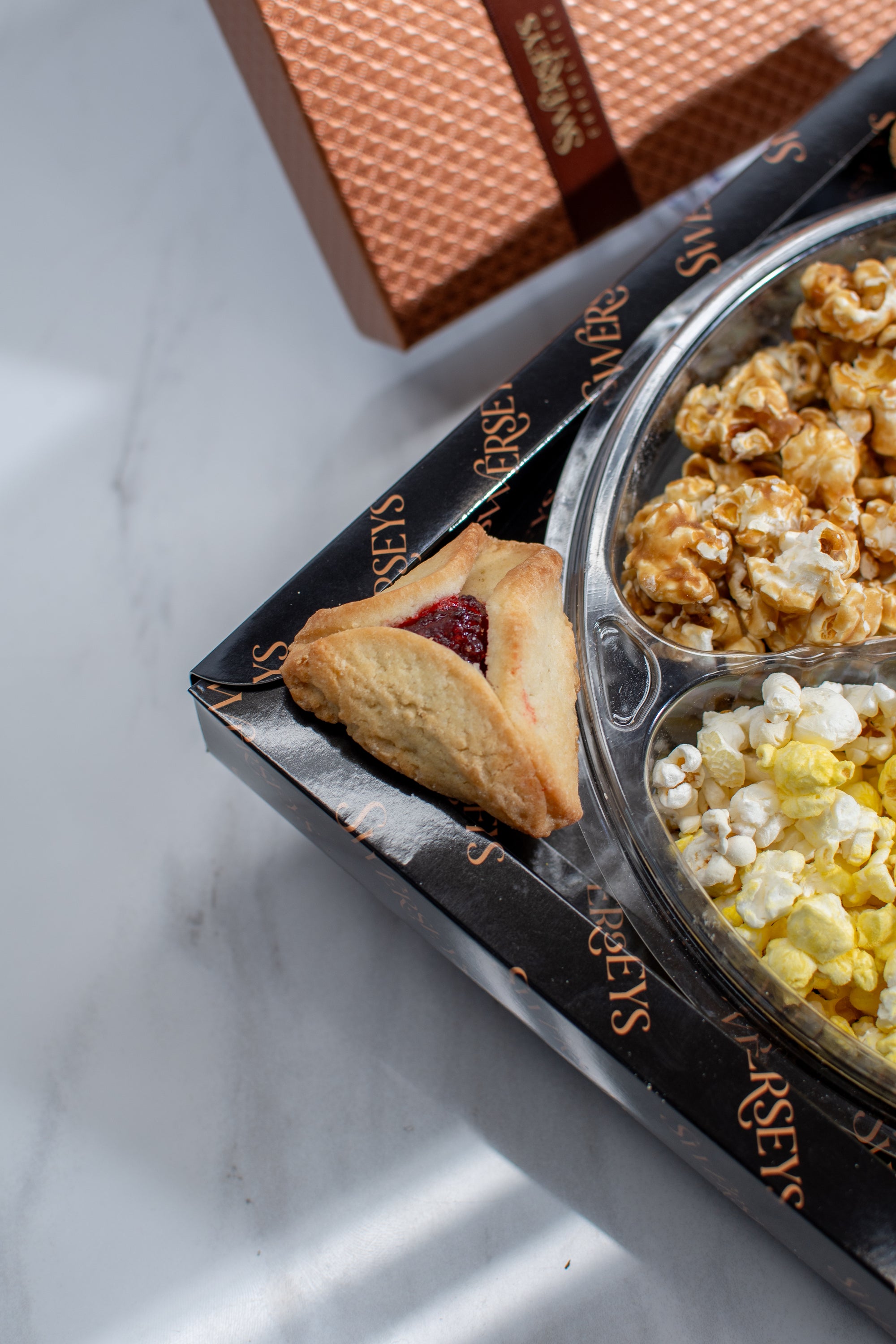 Assorted Purim Gourmet Popcorn & Chocolate & Hamantaschen Gift Box