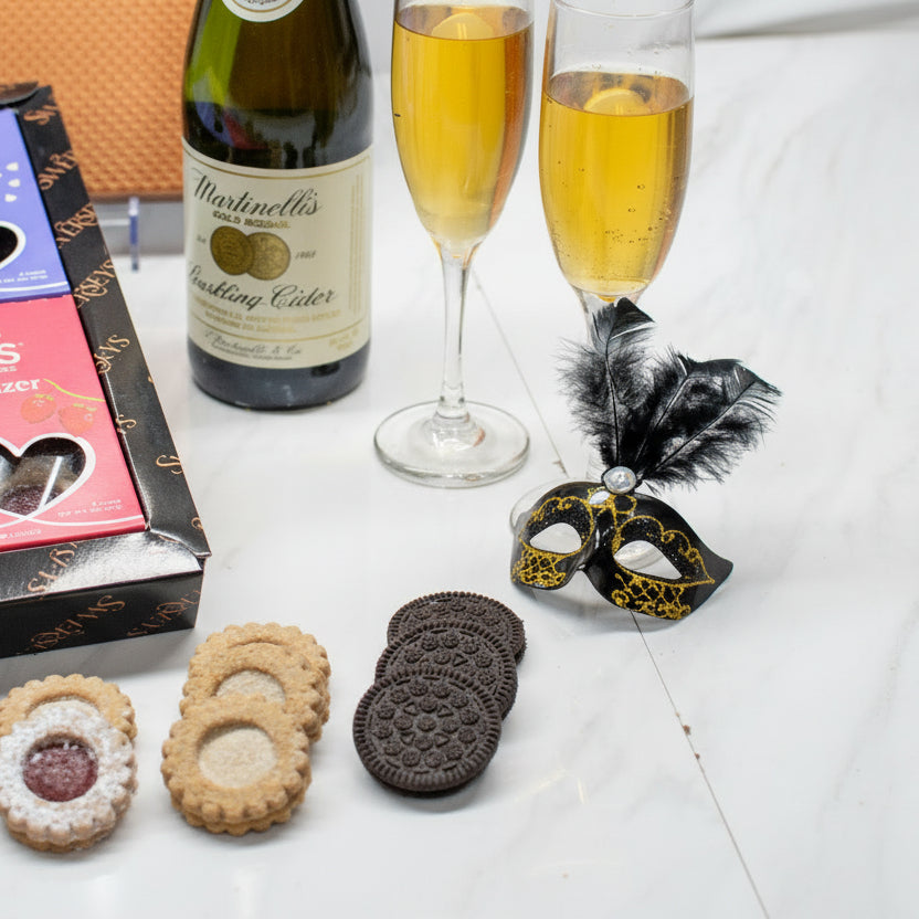 Delicious Pastries Mishloach Manot with Sparkling Apple Cider 4