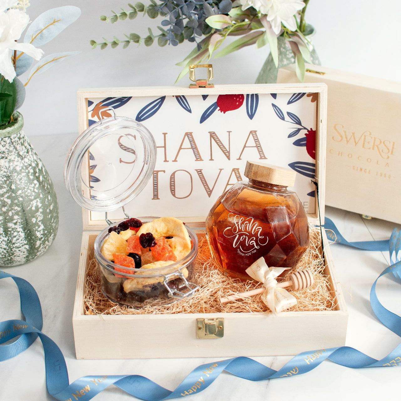 Rosh Hashanah Honey Jar Gift Set with Wooden Dipper