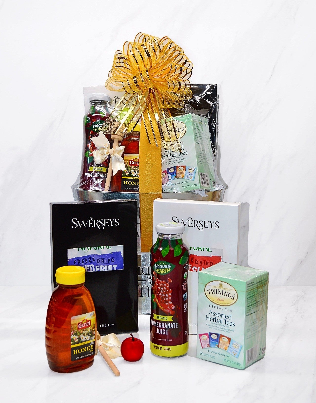 Deluxe Rosh Hashanah Gift Basket - Swerseys