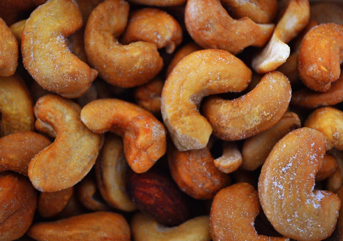 Kosherline gourmet roasted salted cashews from the Rosh Hashanah gift collection