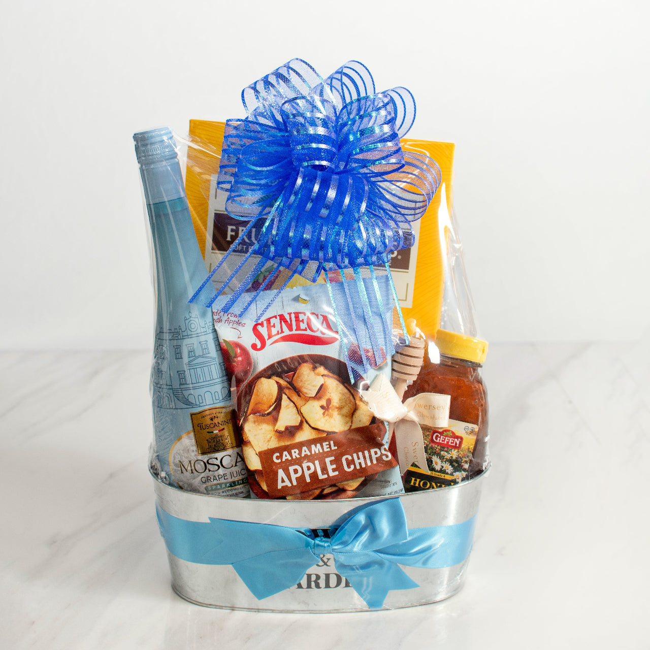 Luxe Rosh Hashanah Moscato Fruit & Chocolate Dipped Gift Basket 5