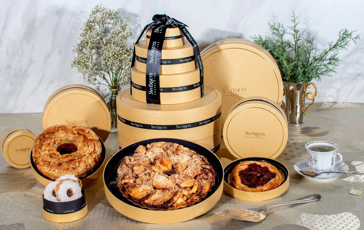 Gourmet Pastry 4-Tier Gold Round Gift Box